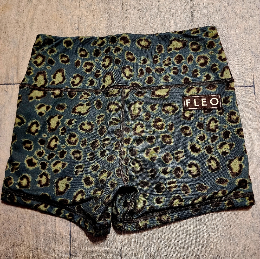 FLEO Shorts Night Leo DL Small PHR